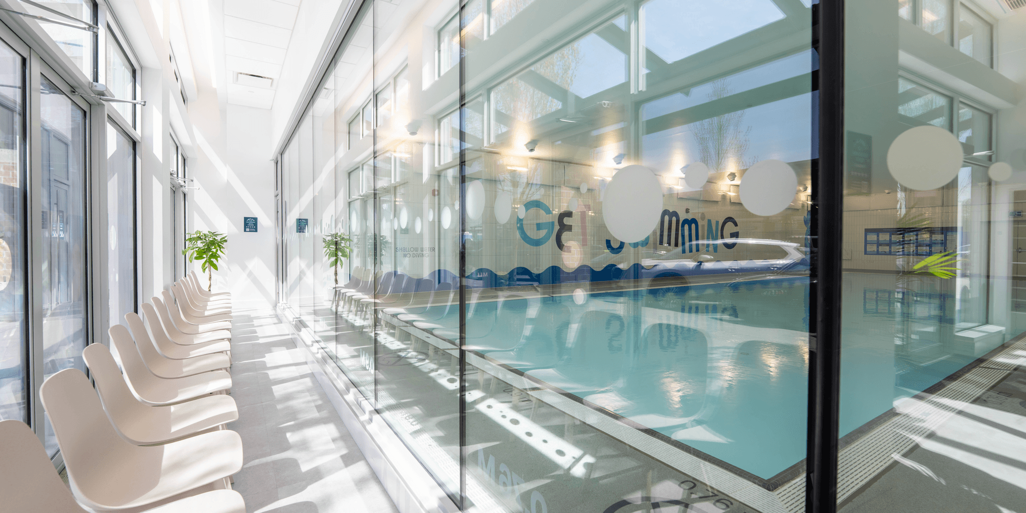 parents viewing platform at Fremont Village Pedalheads pool